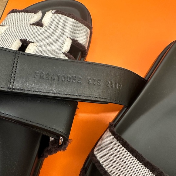 Hermes Chypre fringed H canvas and calfskin Women’s Sandals 37.5 Prunoir Black - Picture 7 of 10